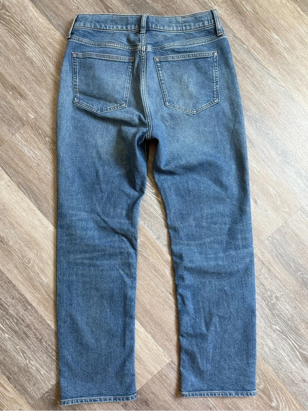 J.CREW Nipped straight jean in stretch Size 28